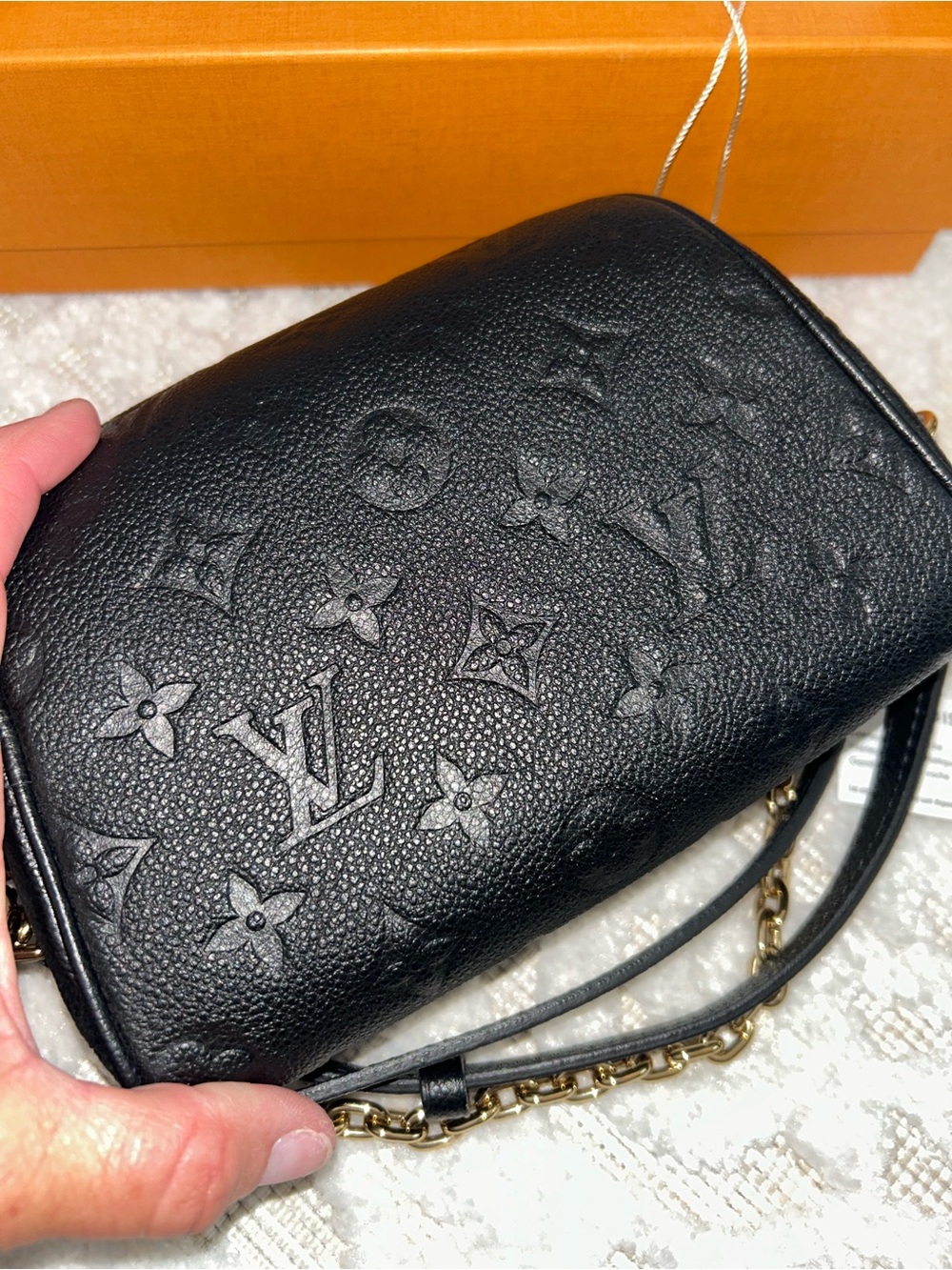 Louis Vuitton Black Leather Mini Bum  Bag with Gold Chain and leather strap - Picture 8 of 10